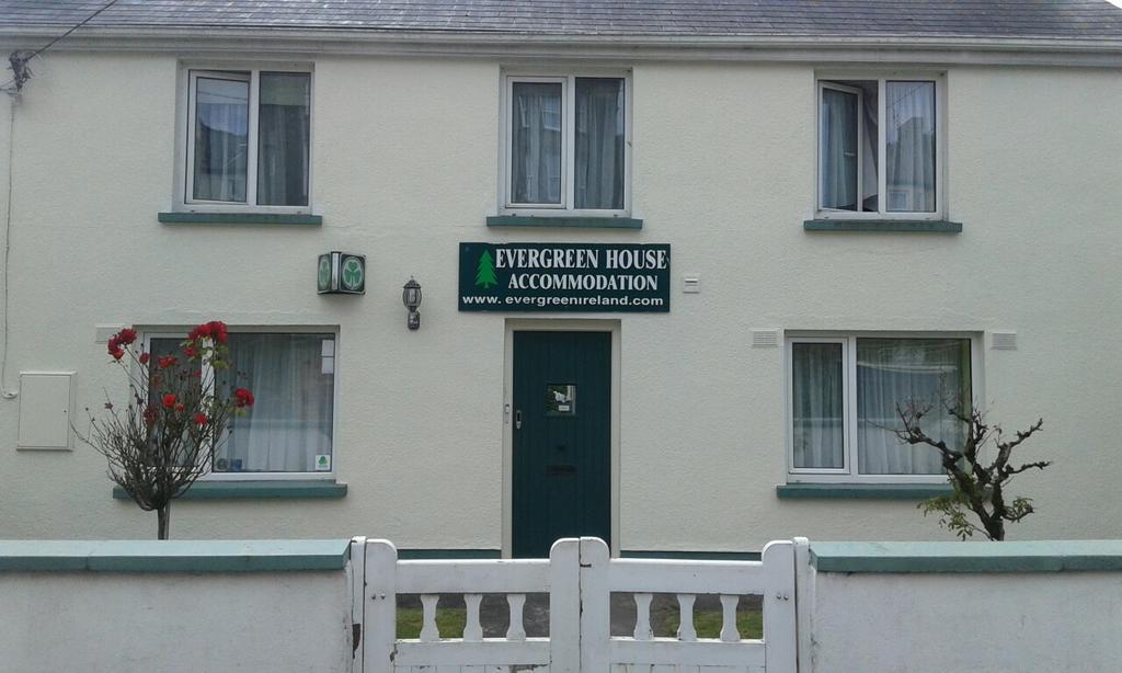 Evergreen House Youghal Bagian luar foto